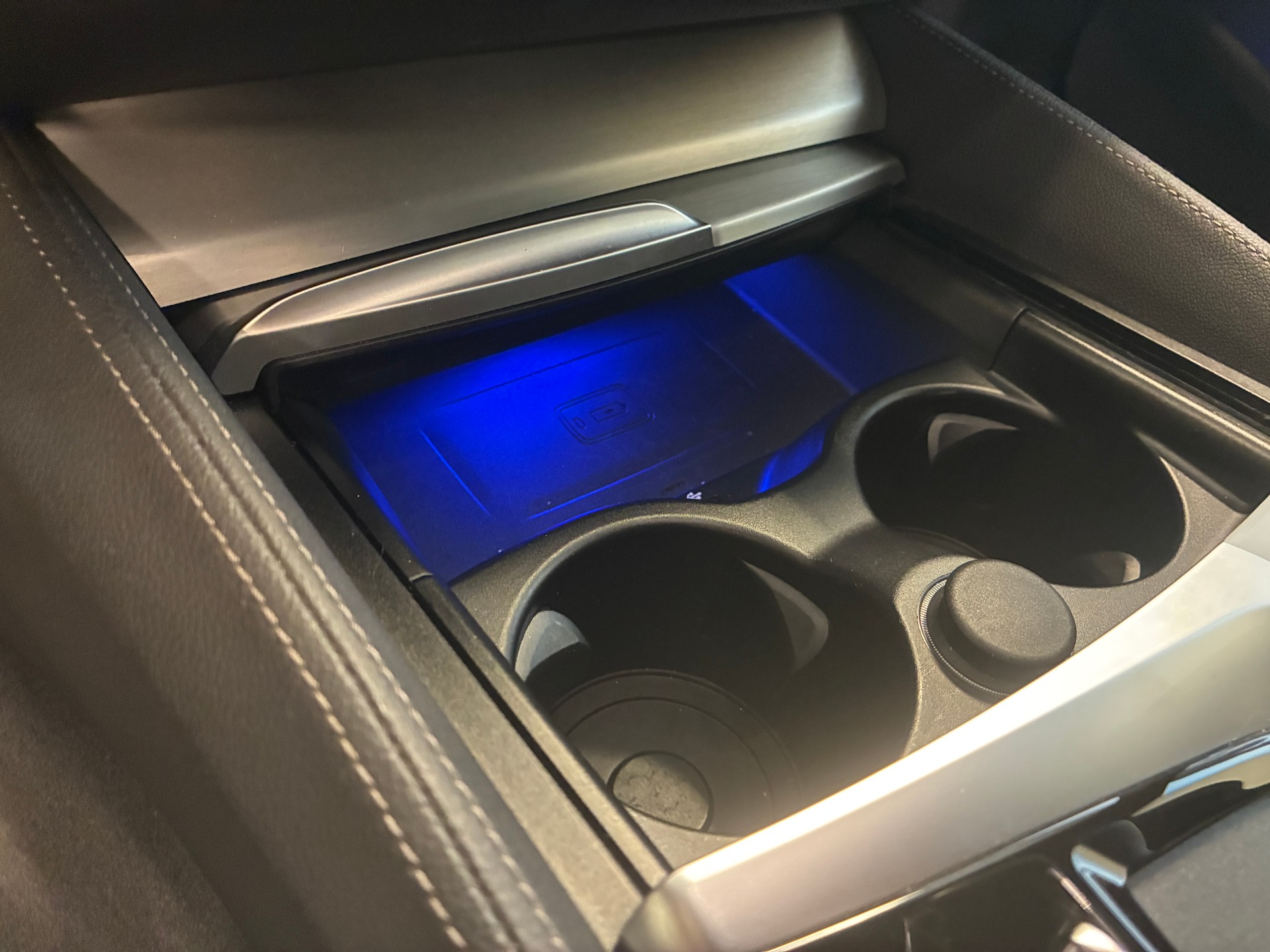 BMW 530e xDrive paddles-image-10