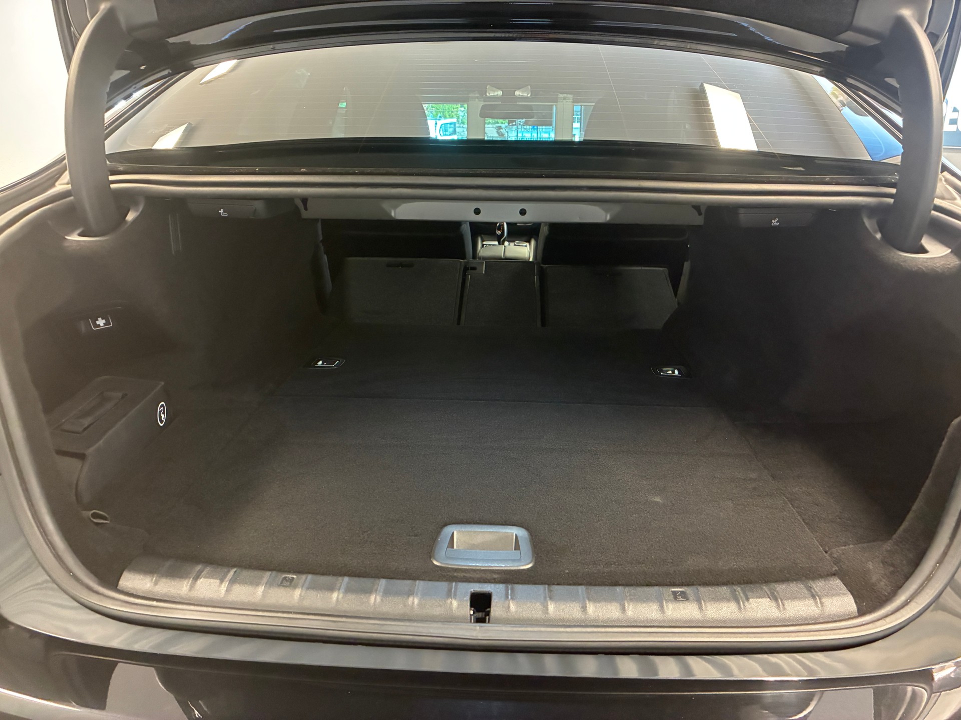 BMW 530e xDrive paddles-image-15