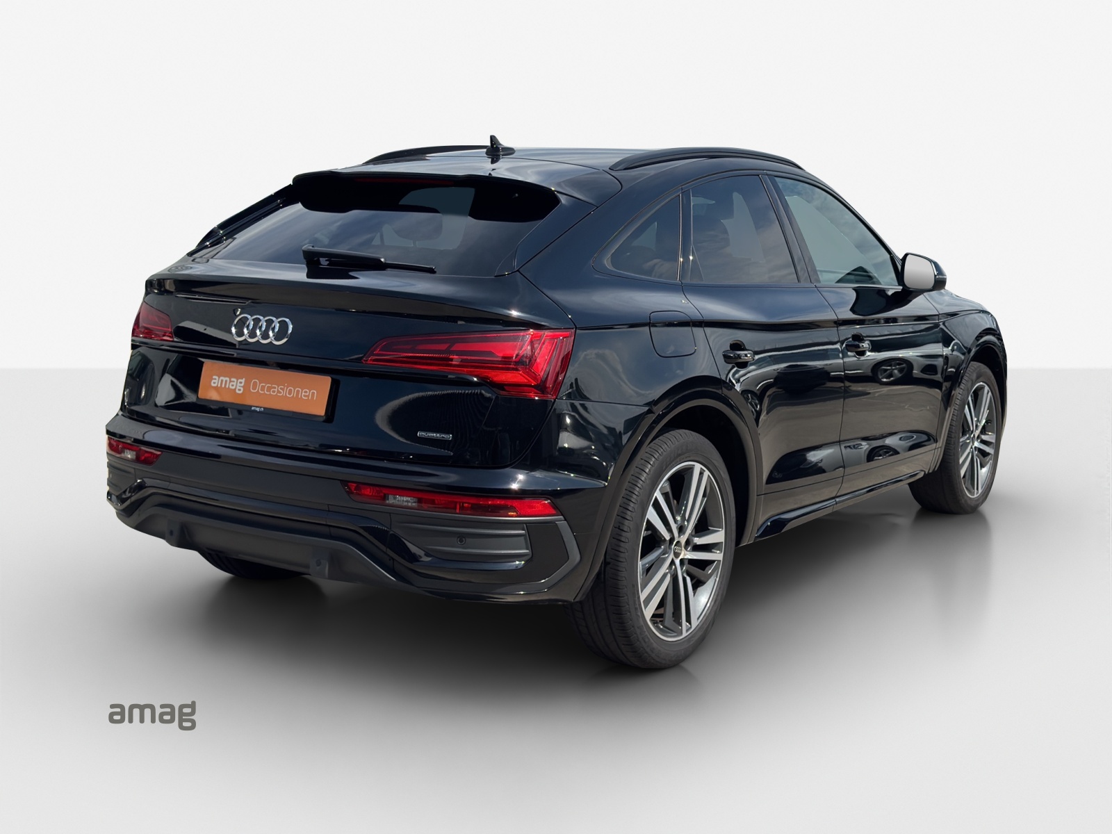 AUDI Q5 Sportback 40 TDI advanced quattro S-tronic-image-4