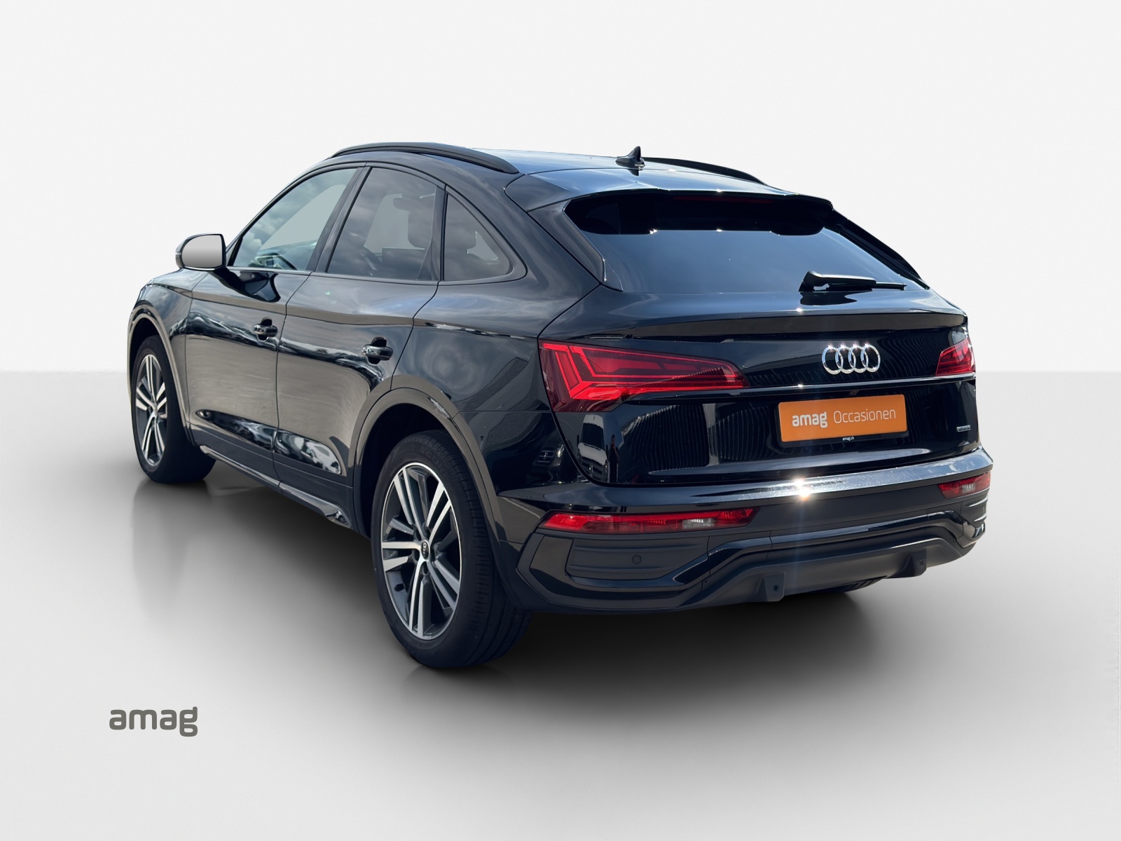 AUDI Q5 Sportback 40 TDI advanced quattro S-tronic-image-12