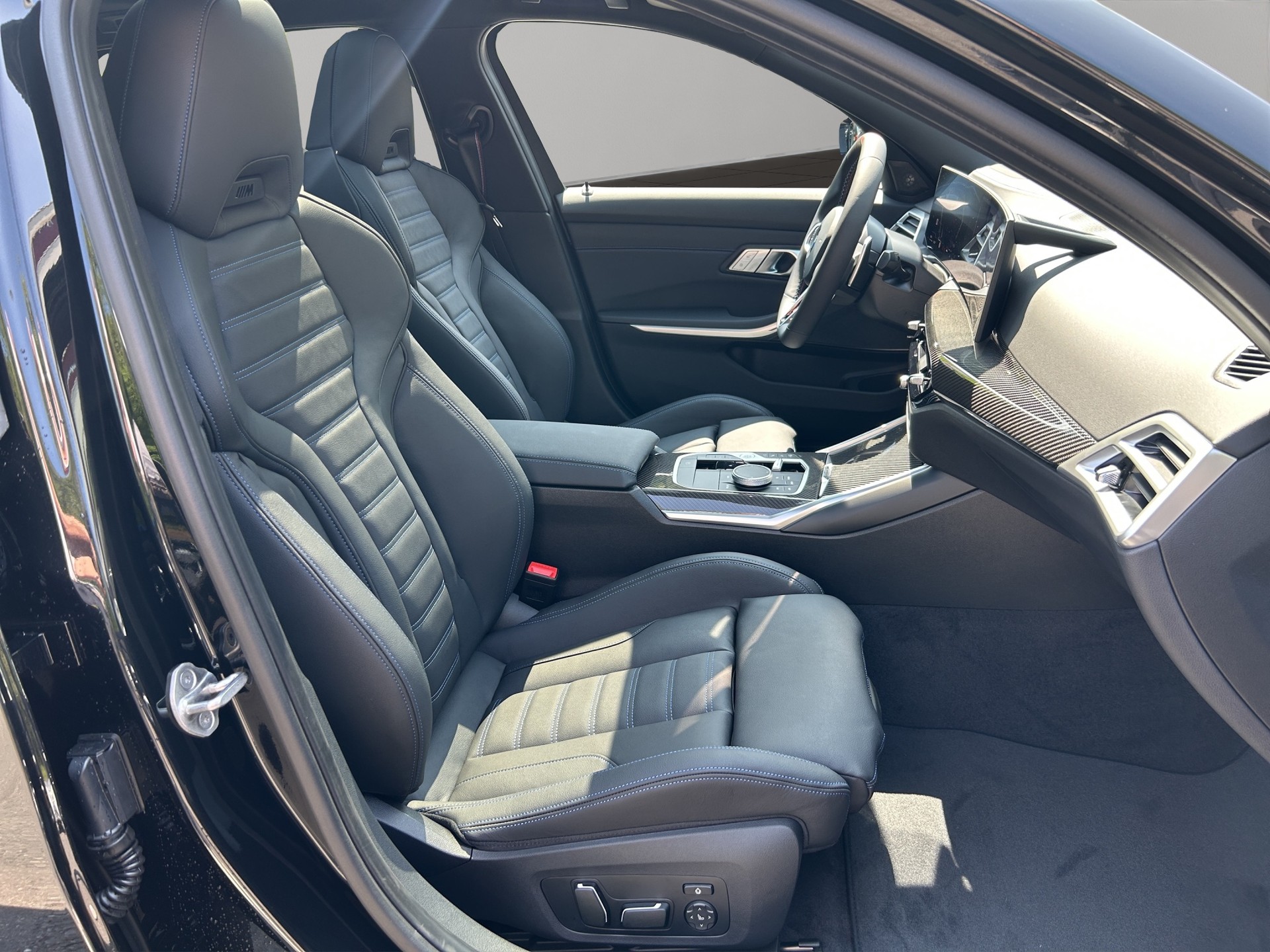 BMW M340i xDrive 48V Touring Steptronic M Sport Pro-image-19