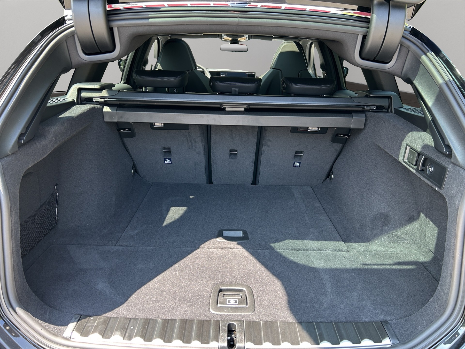 BMW M340i xDrive 48V Touring Steptronic M Sport Pro-image-18