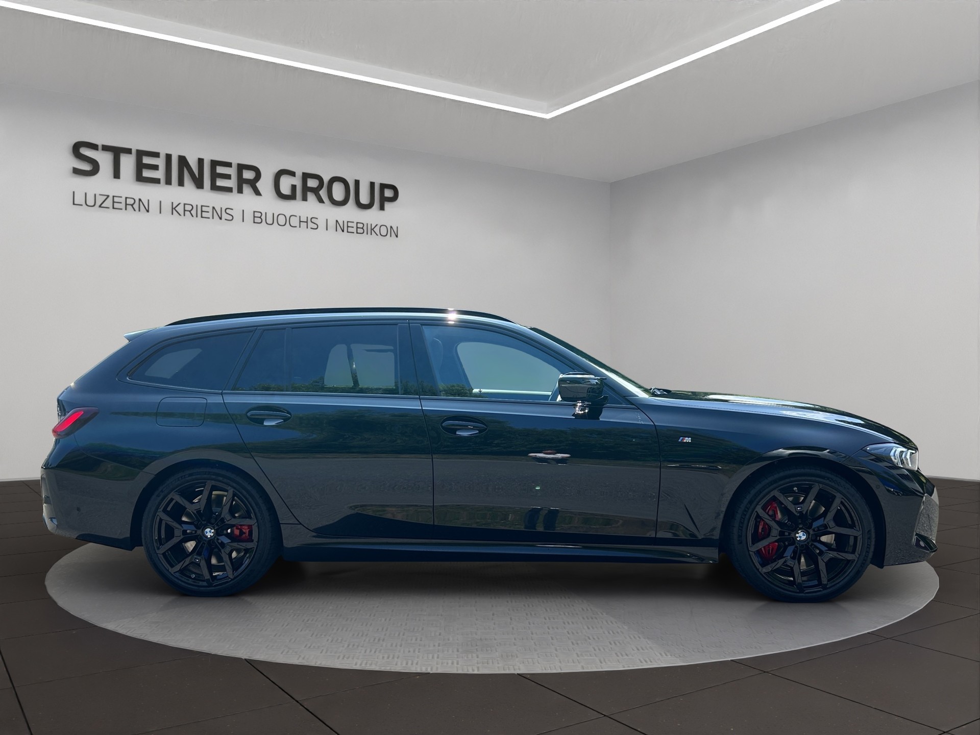 BMW M340i xDrive 48V Touring Steptronic M Sport Pro-showroom-element-3