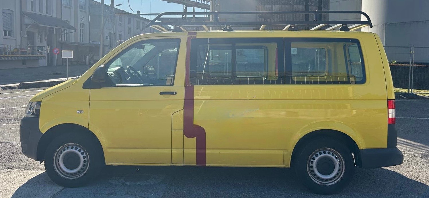 VW T5 2.0 TDI Entry-image-2
