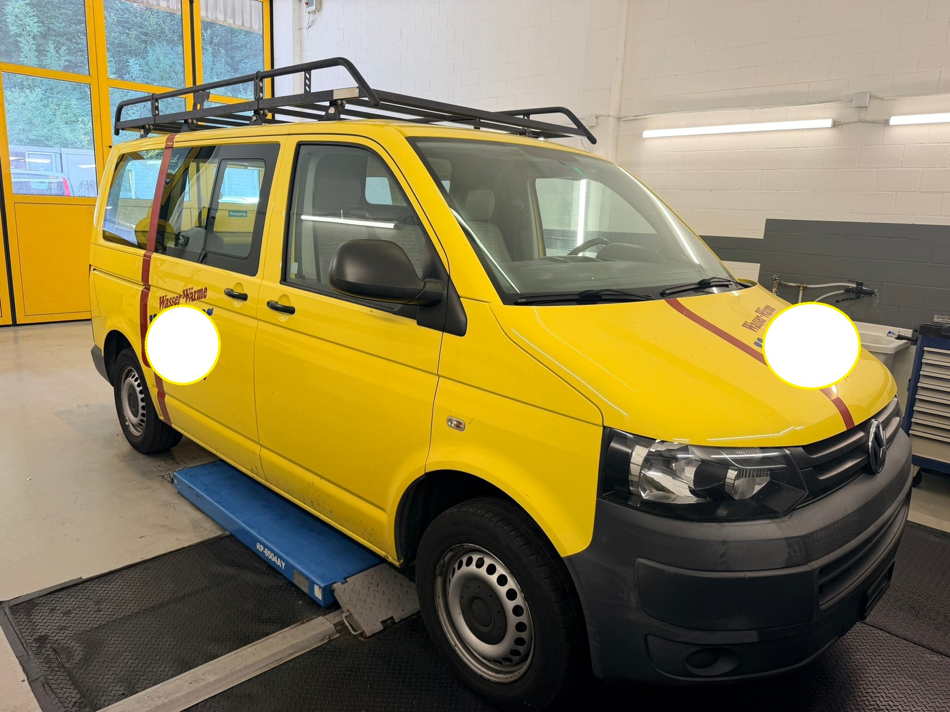 VW T5 2.0 TDI Entry-showroom-element-2