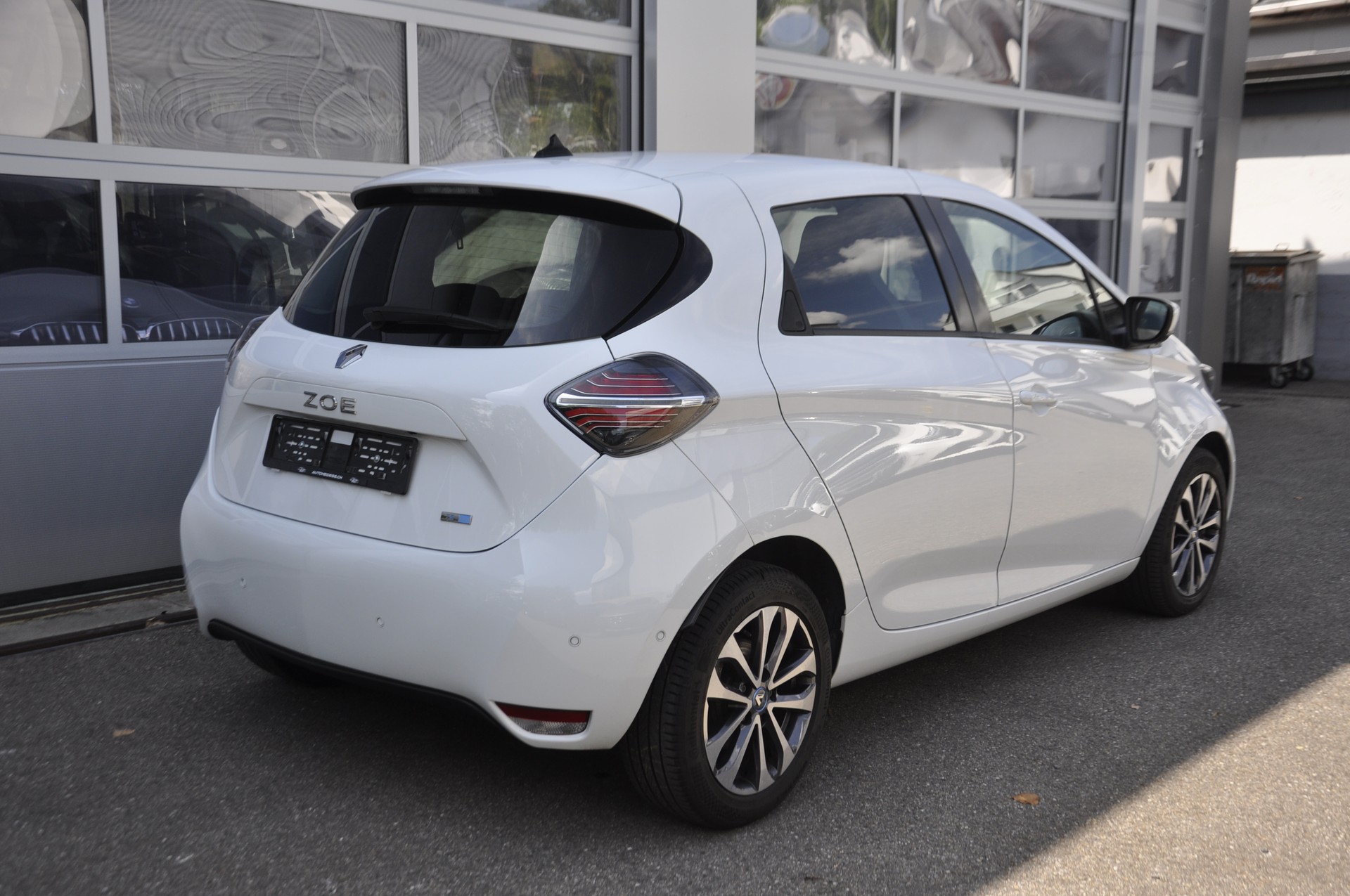 RENAULT Zoe Intens R135 (incl. Batterie)-image-2