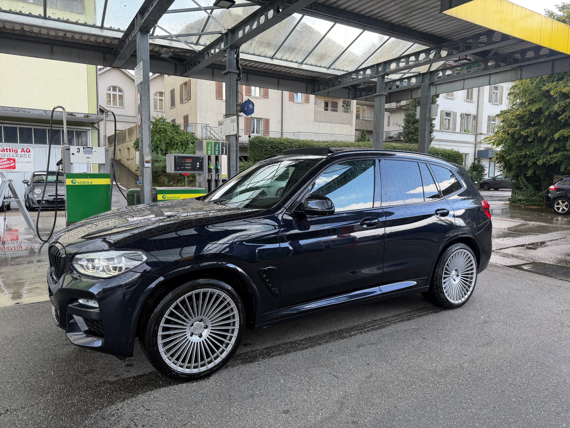 BMW 20d xDrive paddles-image-0