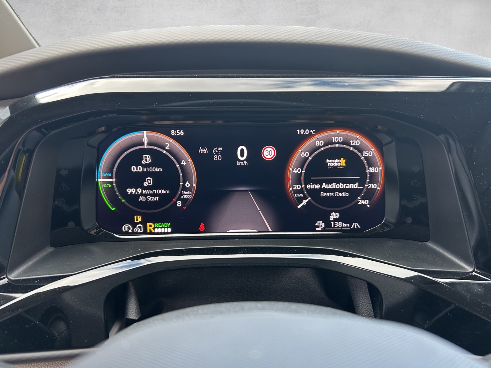 VW California eHybrid Ocean 4Motion-image-15