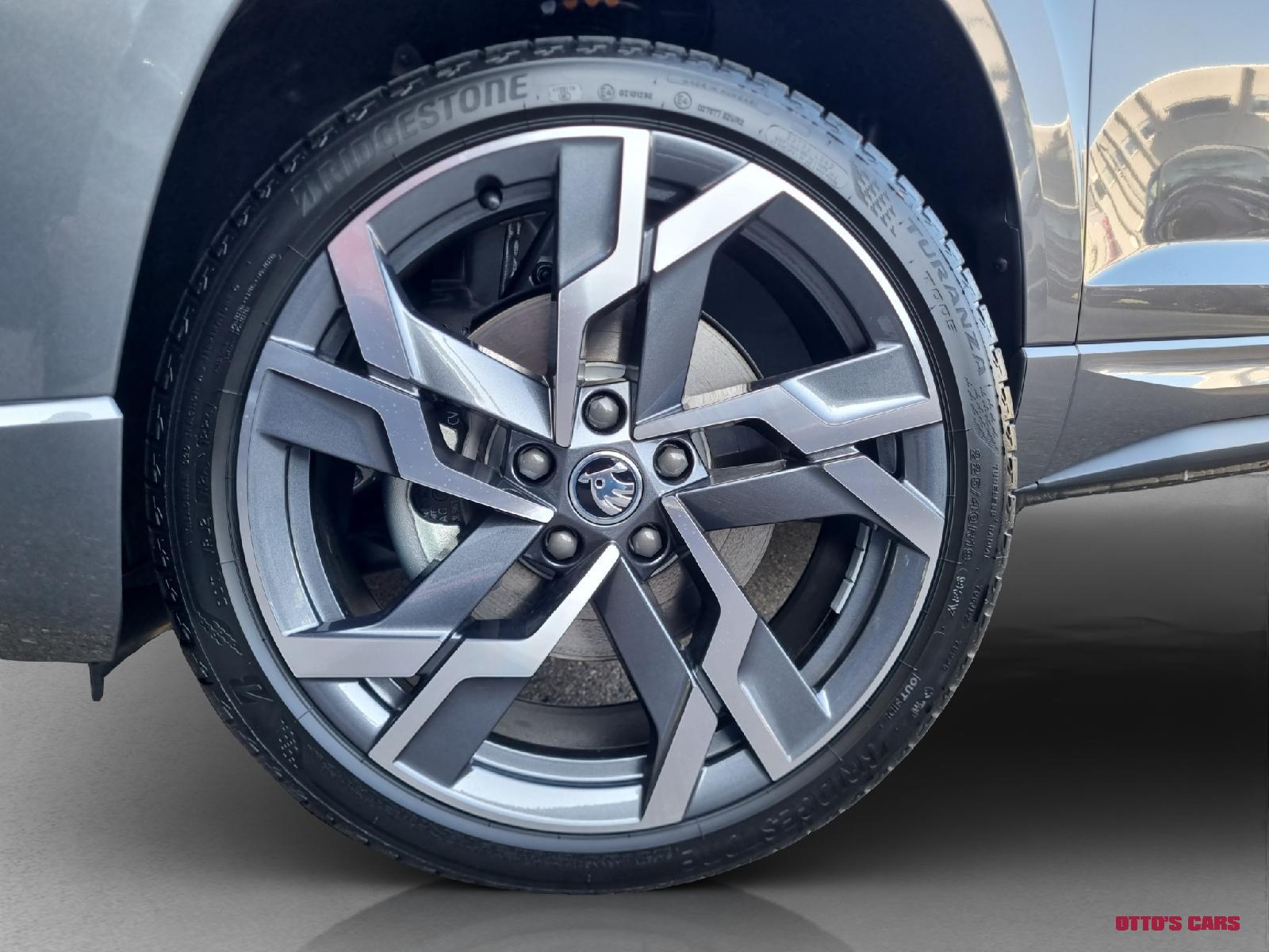 SKODA Karoq 1.5 TSI SportLine DSG *Anhängevorrichtung*Spurhalte*Totwinkel* 2026-image-11