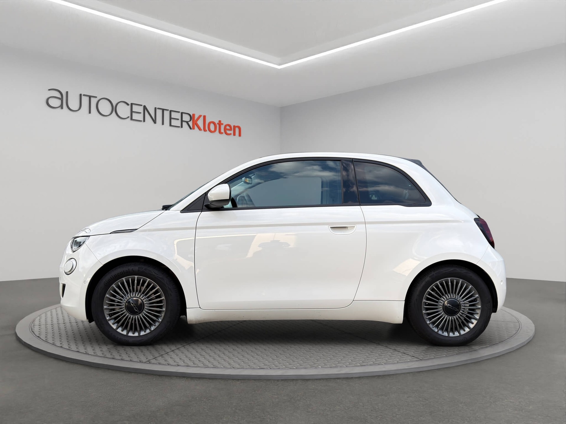 FIAT 500 Cabrio Electric 87 kw Icon-image-2