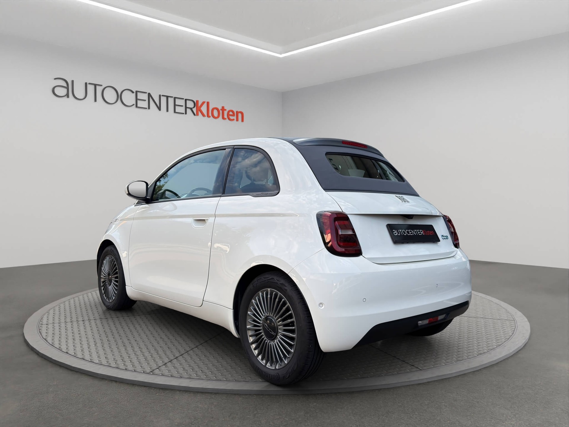 FIAT 500 Cabrio Electric 87 kw Icon-image-3