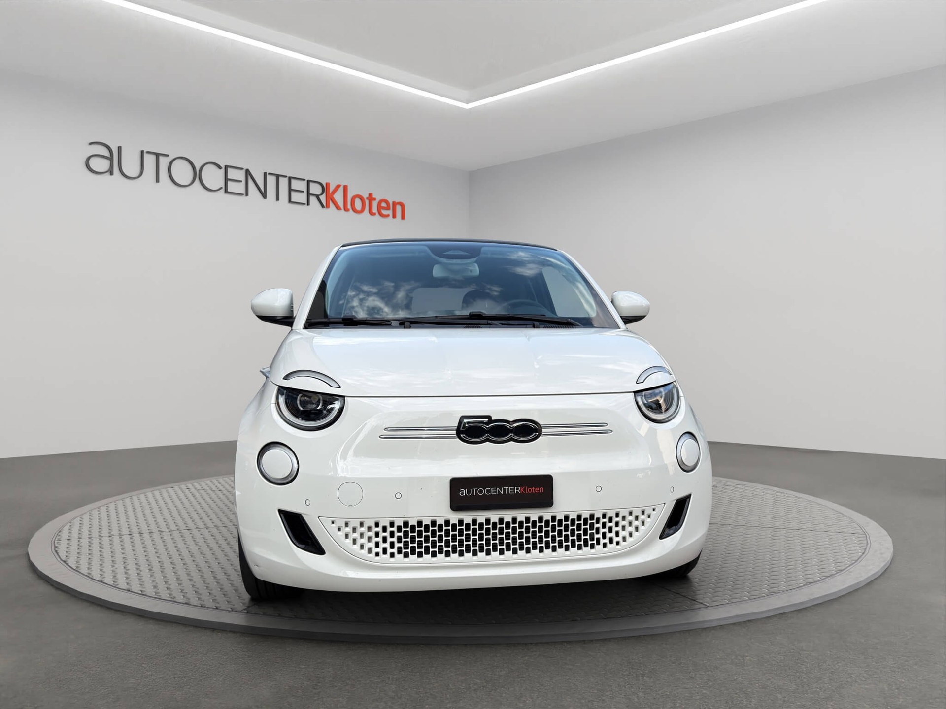 FIAT 500 Cabrio Electric 87 kw Icon-image-1