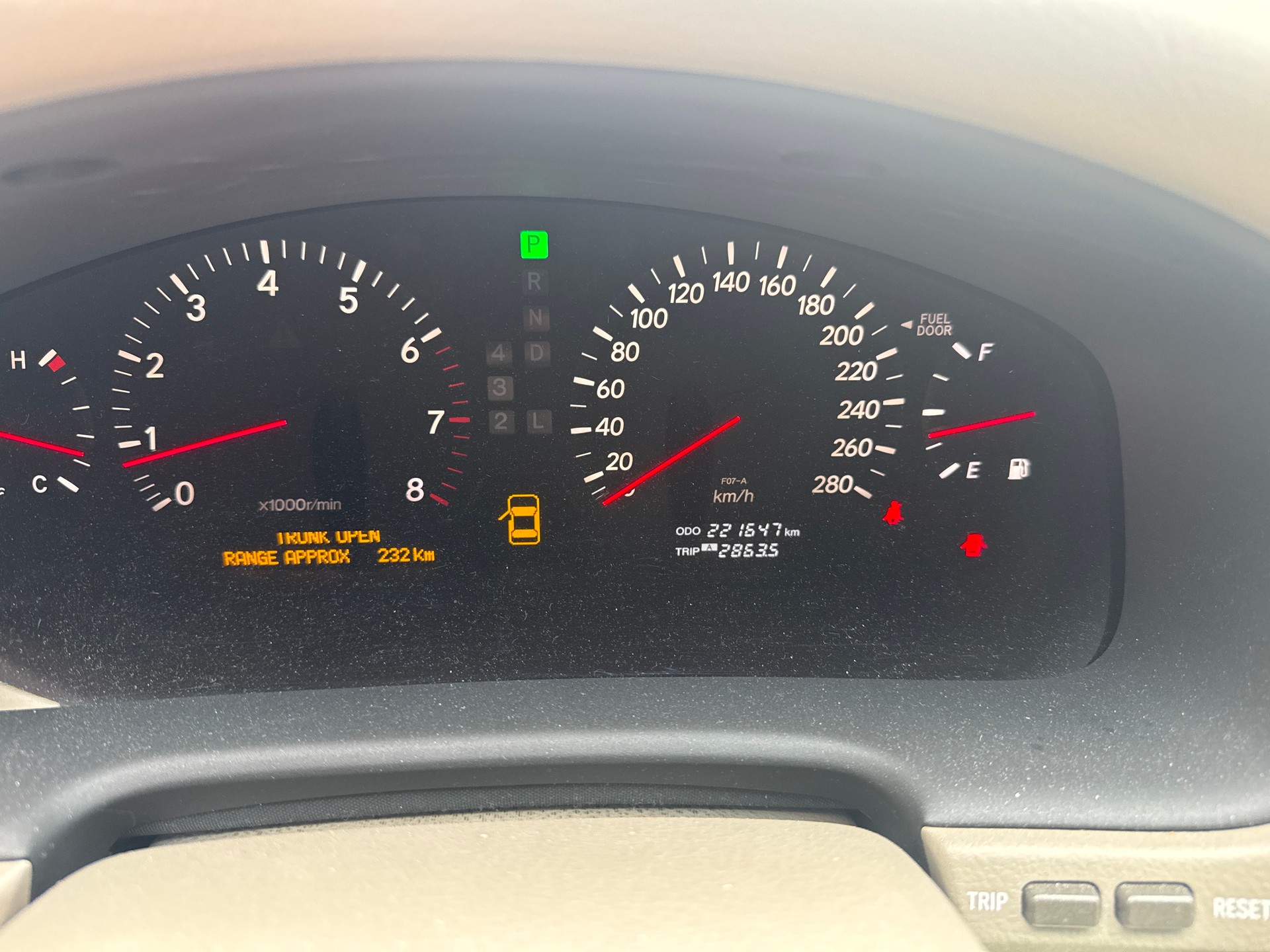 LEXUS LS 430 Automatic-image-9