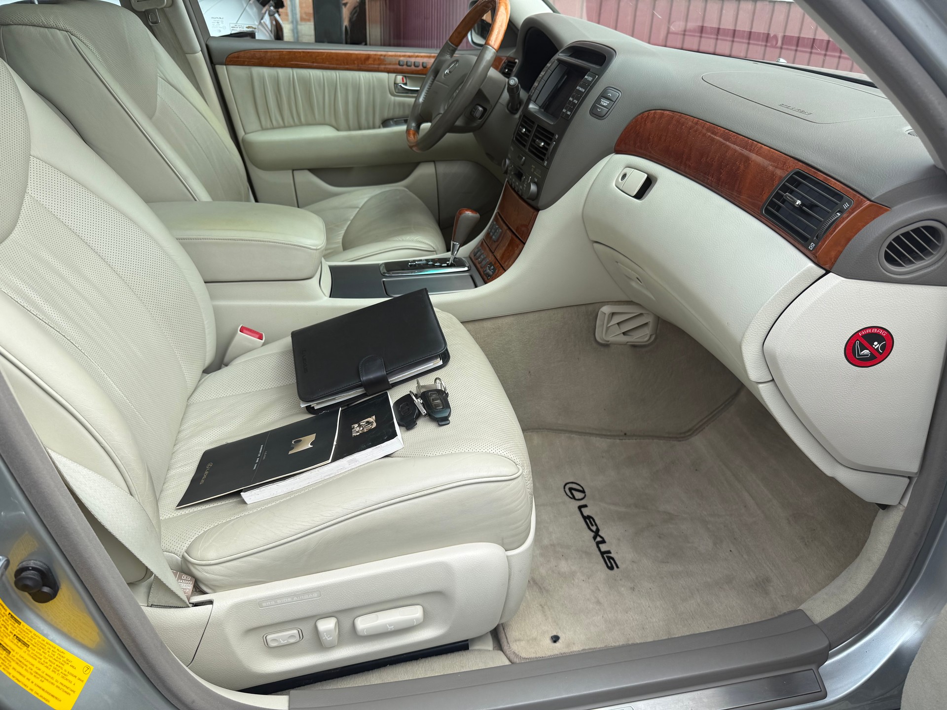 LEXUS LS 430 Automatic-image-7