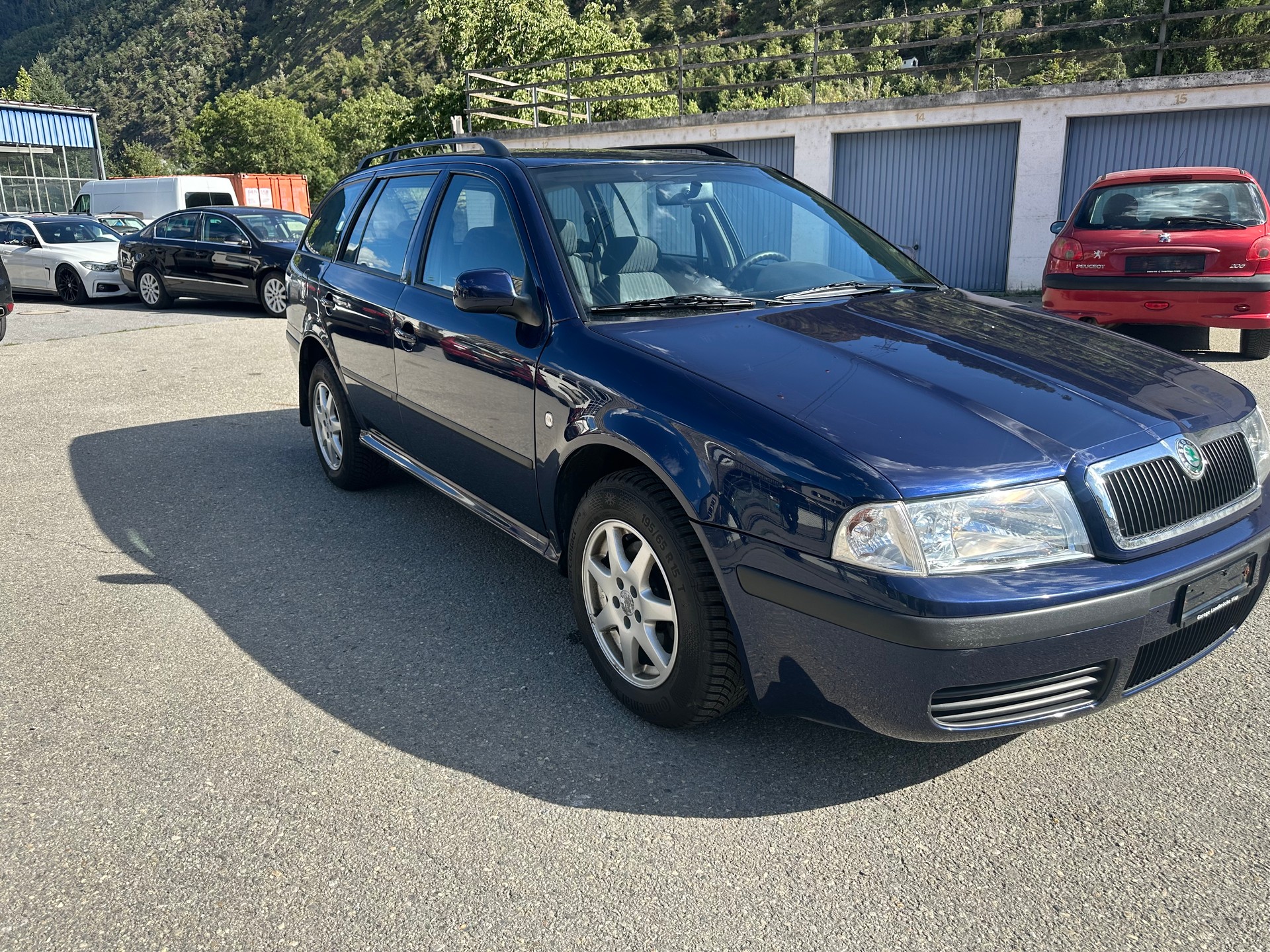 SKODA Octavia 2.0 Elegance 4x4-image-1