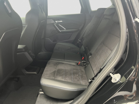 BMW X1 M35i xDrive-image-9
