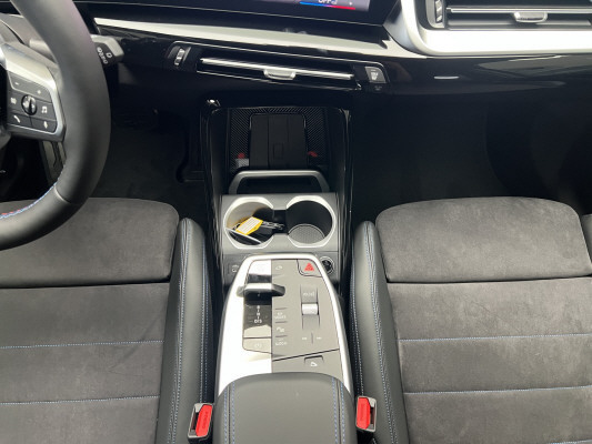 BMW X1 M35i xDrive-image-11