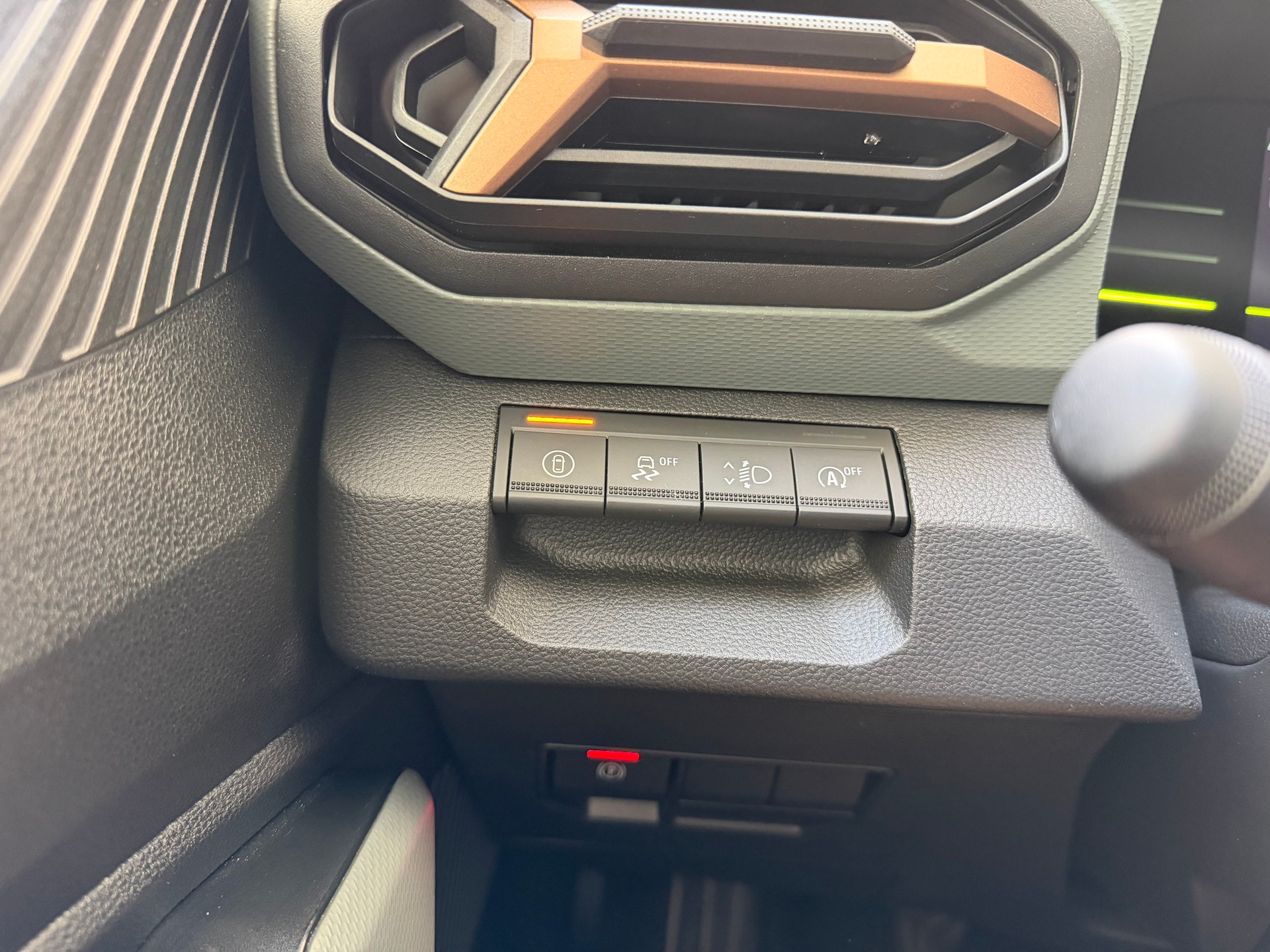 DACIA Duster TCe 130 48V Extreme 4x4-image-13