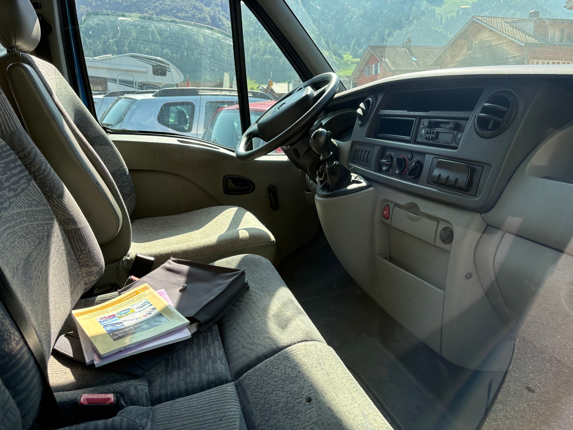 RENAULT MASTER-image-5