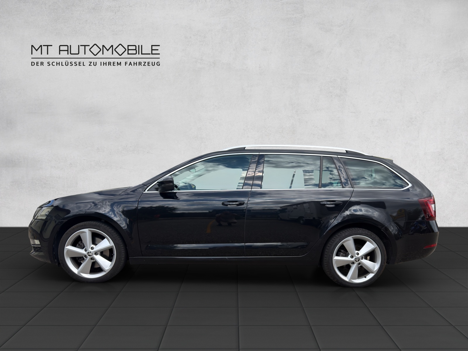 SKODA Octavia Combi 2.0 TDI Style 4x4 DSG-image-3