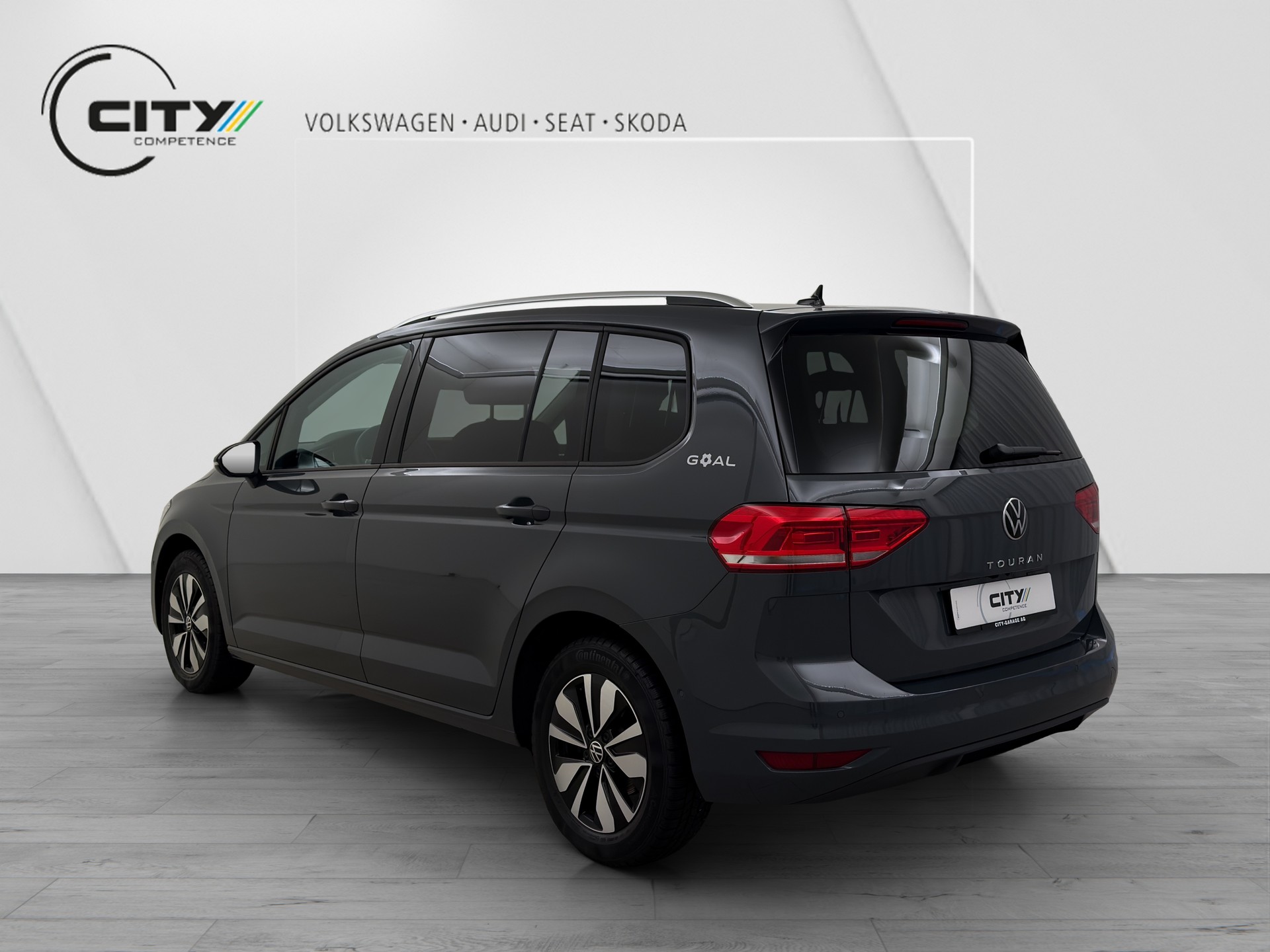 VW Touran 1.5 TSI Goal DSG-image-1