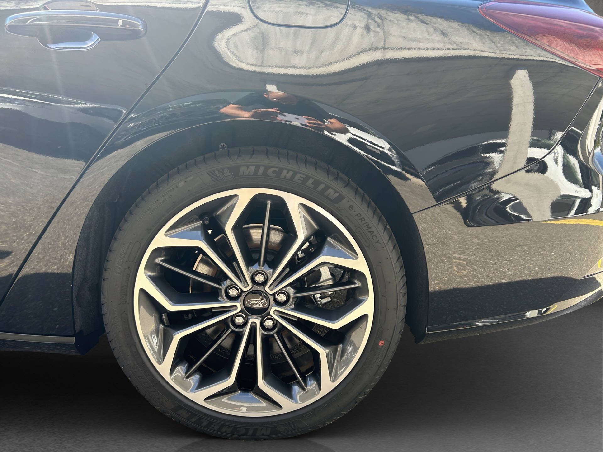 FORD Focus Station Wagon 1.0i EcoB Hybrid 155 ST-Line X-image-24