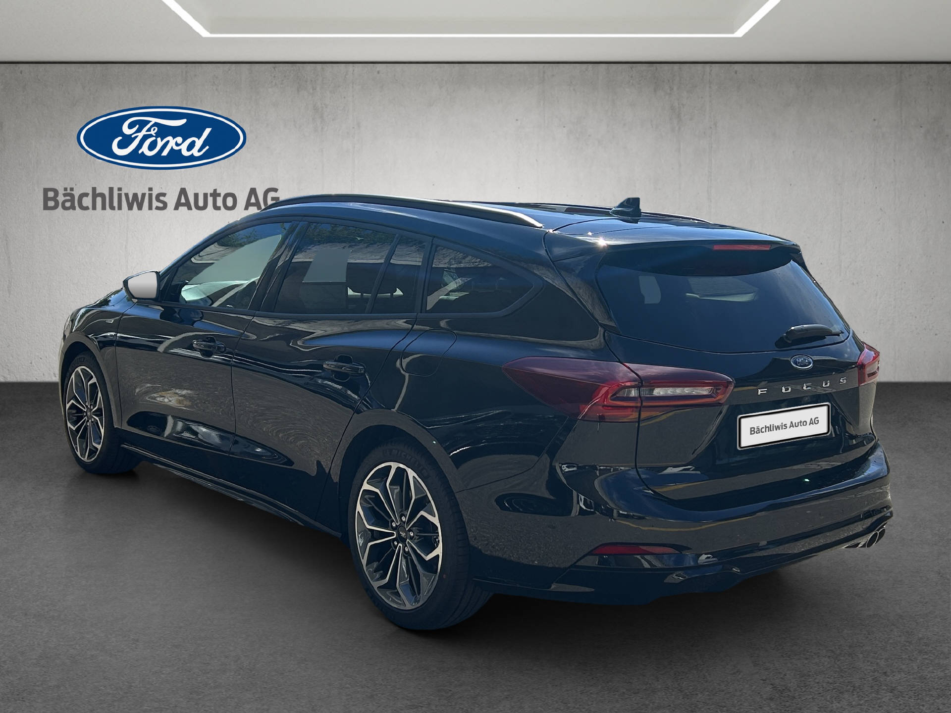 FORD Focus Station Wagon 1.0i EcoB Hybrid 155 ST-Line X-showroom-element-2