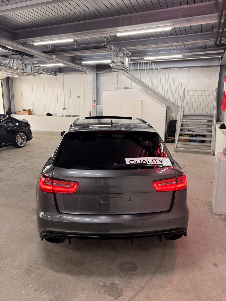 AUDI RS6 Avant 4.0 TFSI V8 quattro Tiptronic-image-9