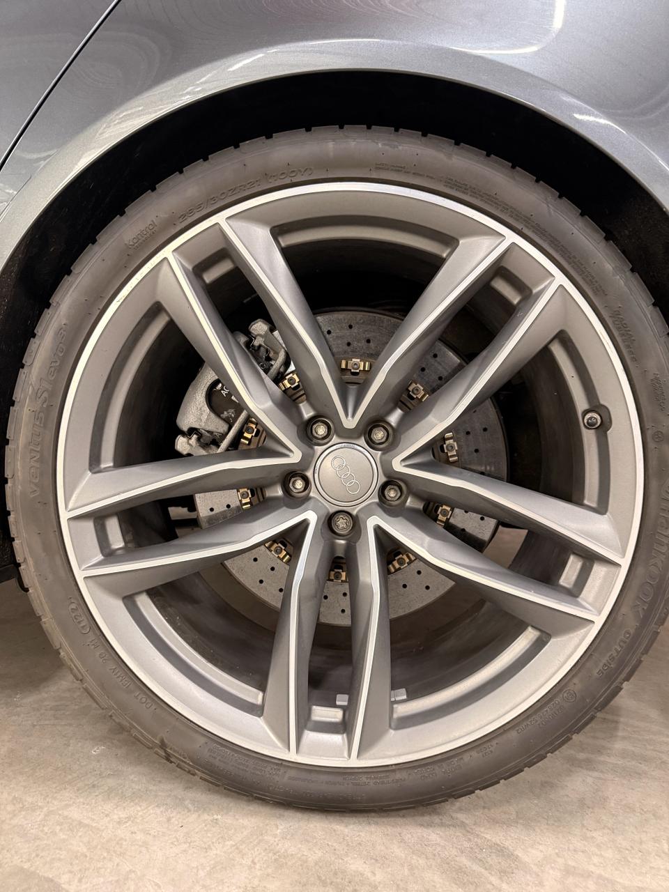 AUDI RS6 Avant 4.0 TFSI V8 quattro Tiptronic-image-17