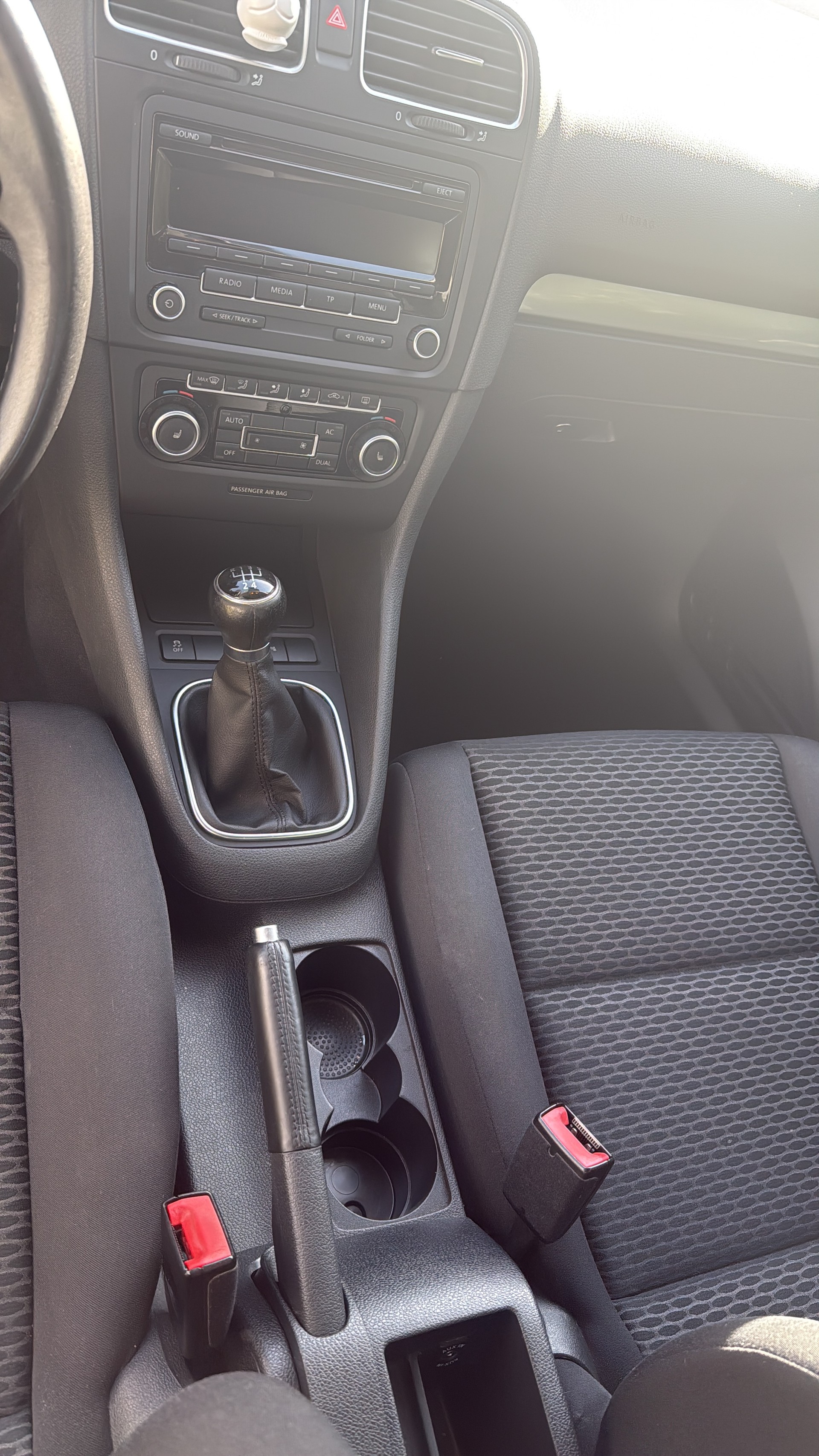 VW GOLF VI-image-3