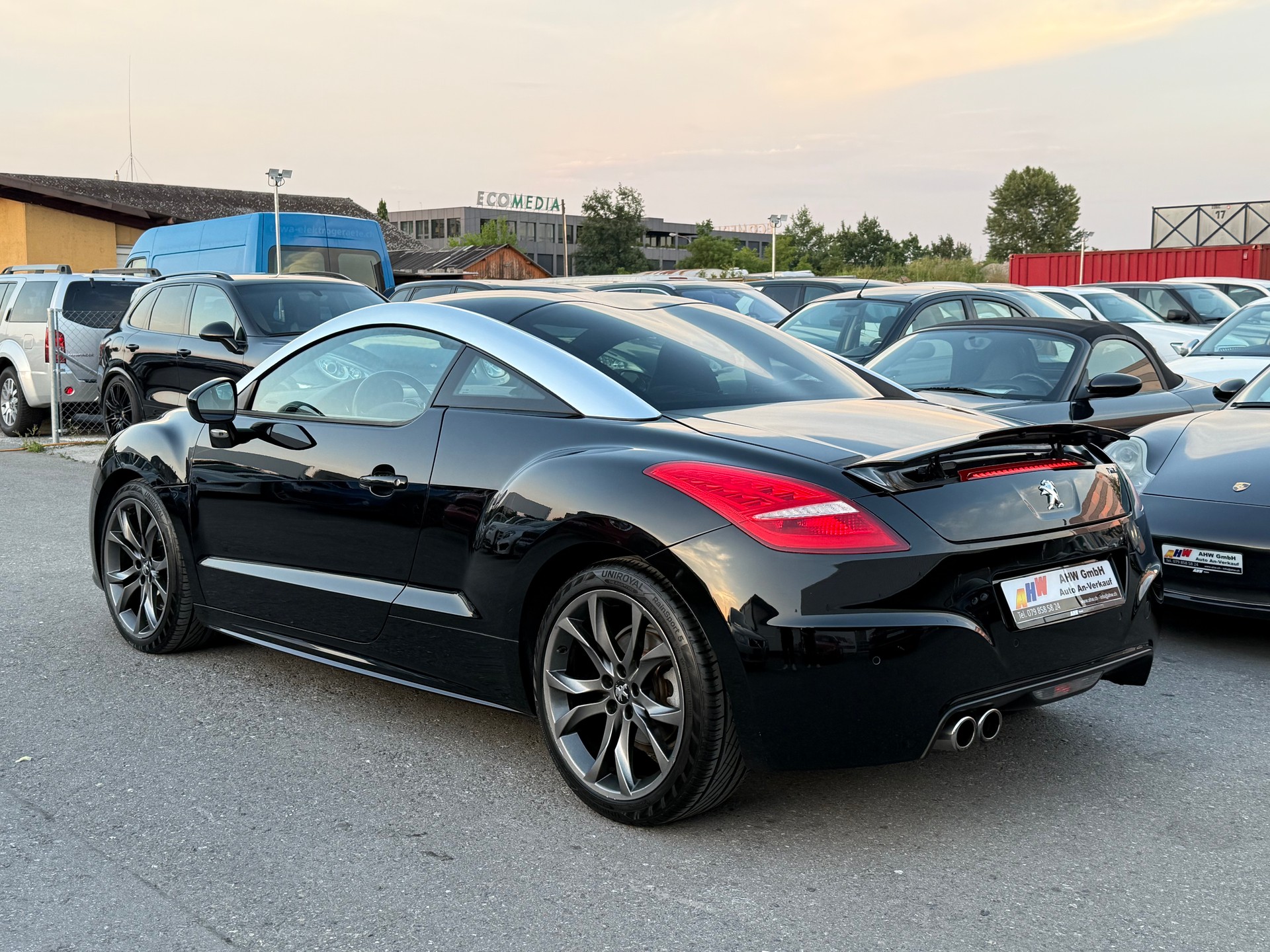 PEUGEOT RCZ 1.6 200 Turbo / Frisch ab MFK & Service / 1 Jahr Garantie / Navigation / PDC / 18 Zoll-image-5