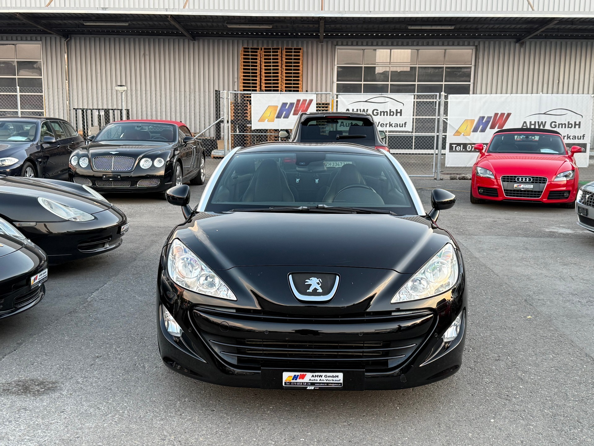 PEUGEOT RCZ 1.6 200 Turbo / Frisch ab MFK & Service / 1 Jahr Garantie / Navigation / PDC / 18 Zoll-image-1