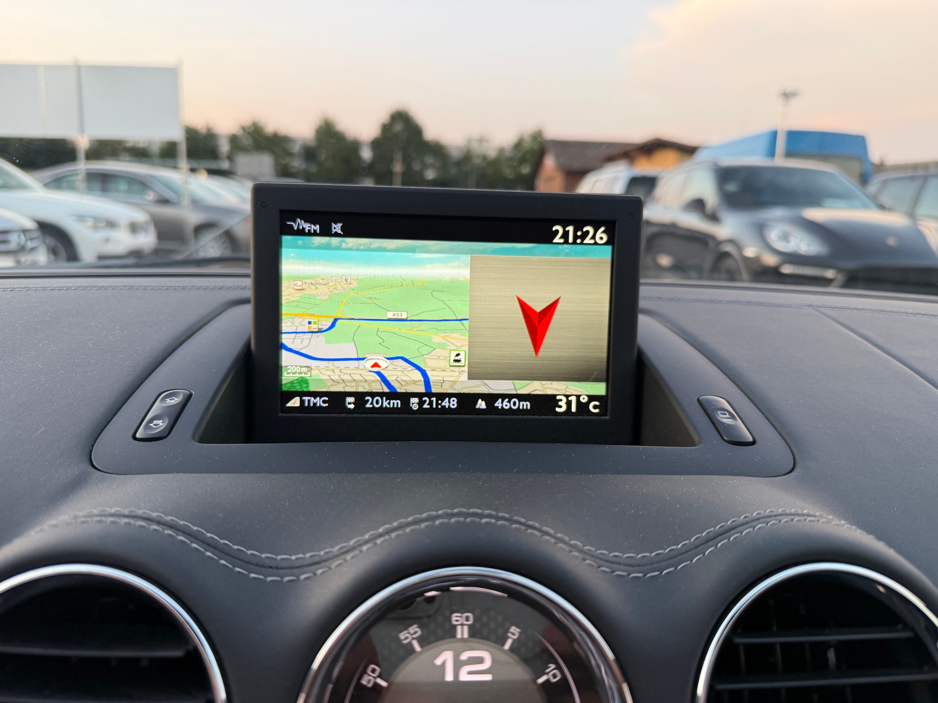 PEUGEOT RCZ 1.6 200 Turbo / Frisch ab MFK & Service / 1 Jahr Garantie / Navigation / PDC / 18 Zoll-image-9