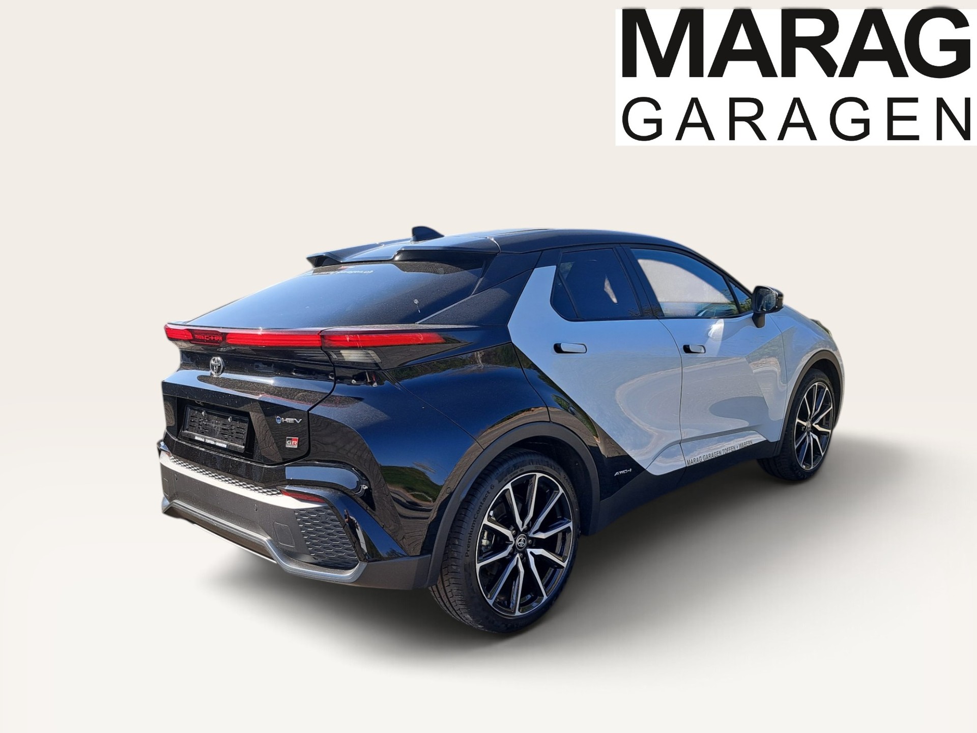 TOYOTA C-HR 2.0 HSD CVT GR Sport Premiere 4WD-image-7