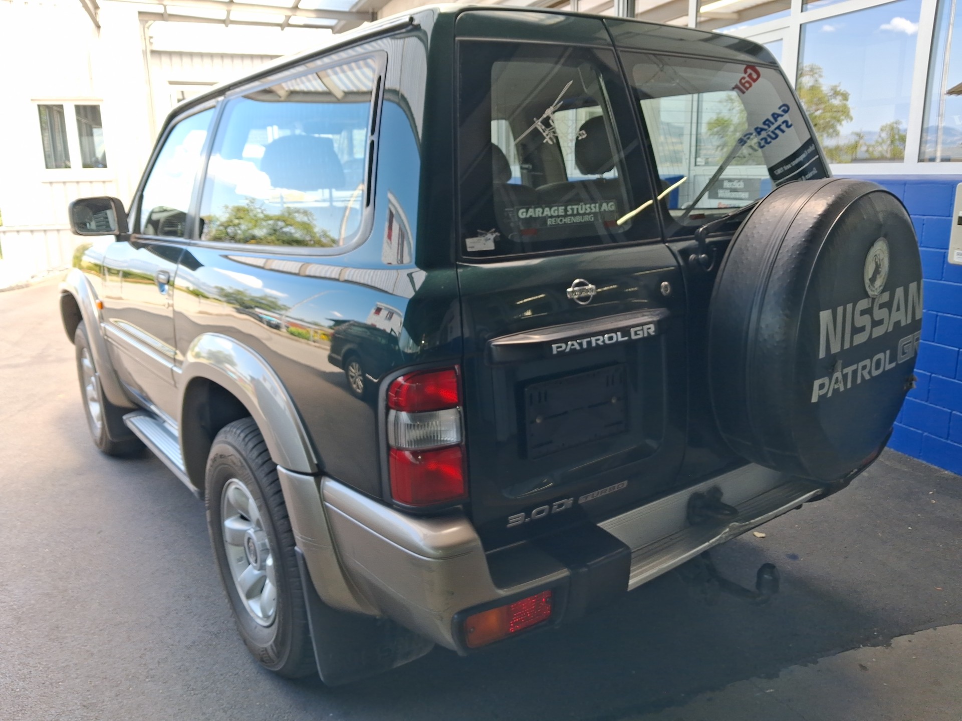 NISSAN Patrol 3.0 Di Hardtop-image-2