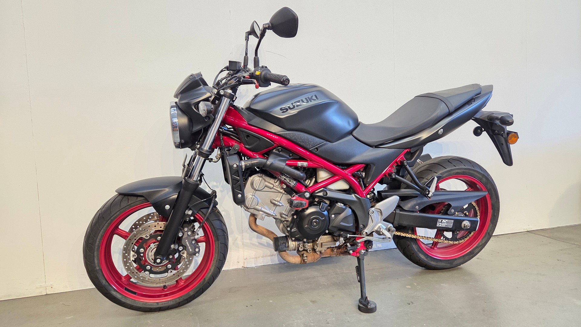 SUZUKI SV 650 ABS L6 (35kW)-showroom-element-3