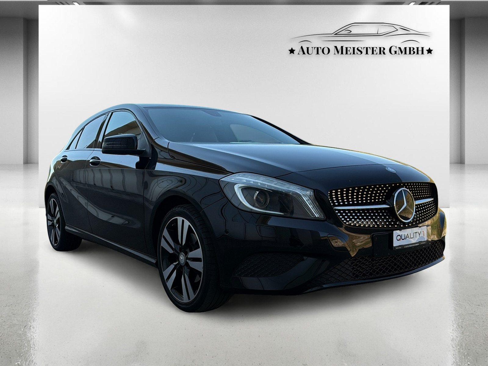 MERCEDES-BENZ A 200 Night Star 7G-DCT-image-4