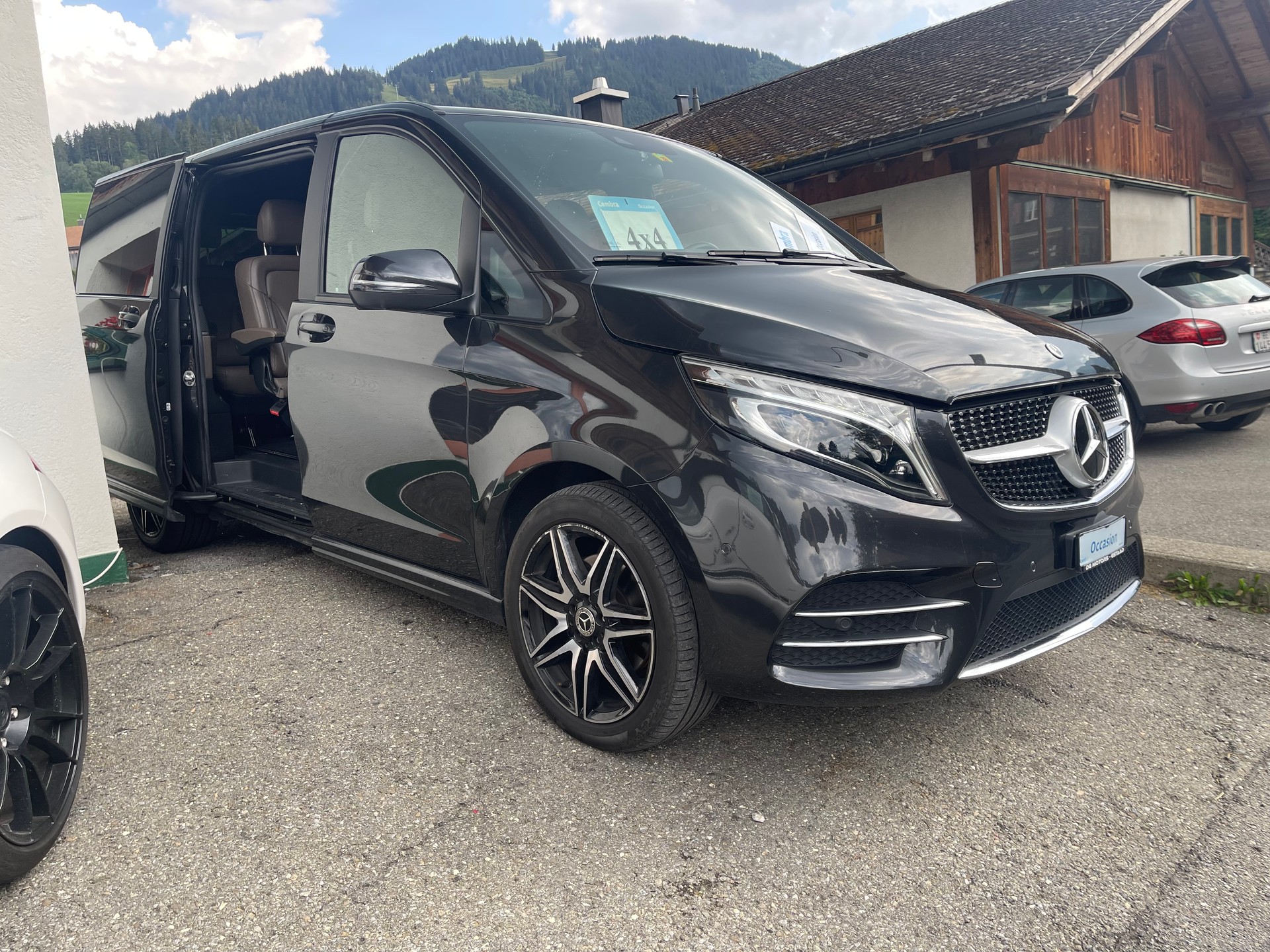 MERCEDES-BENZ V 250 d lang Avantgarde 4Matic G-Tronic-image-1
