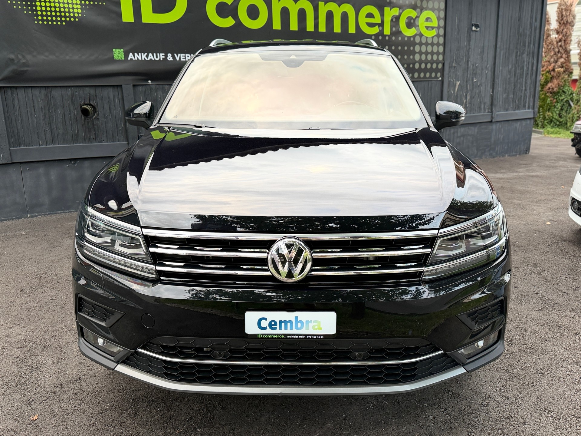 VW Tiguan Allspace 2.0TSI Highline 4Motion DSG/AHK 2400KG-image-1