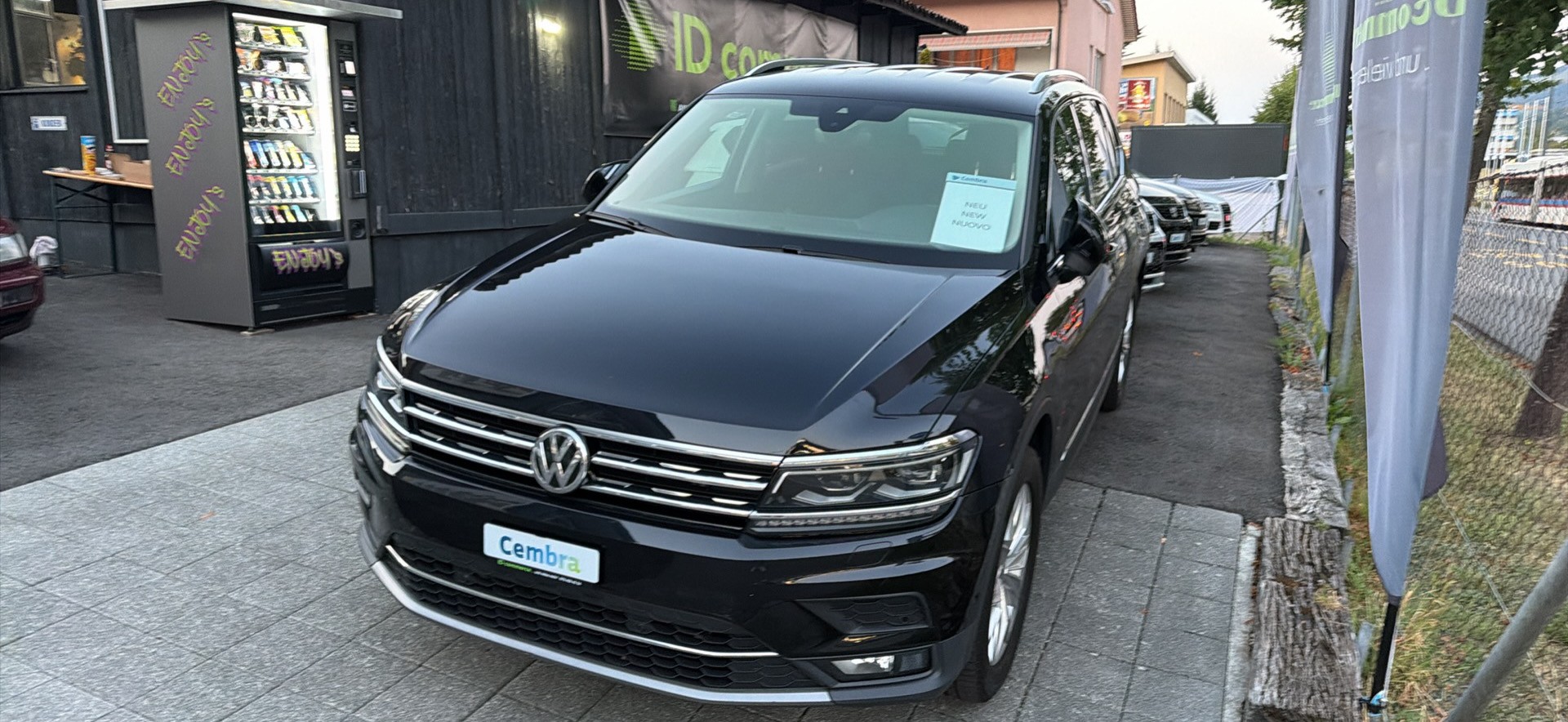 VW Tiguan Allspace 2.0TSI Highline 4Motion DSG-image-0