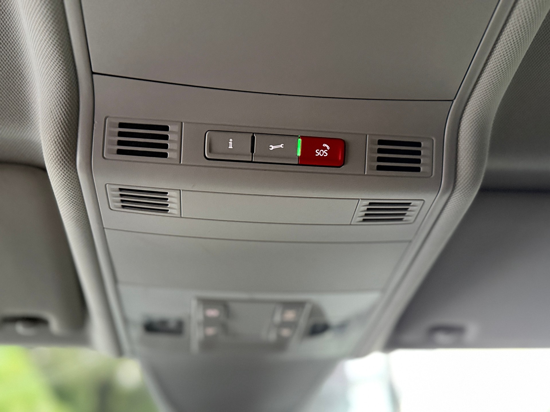 VW Tiguan Allspace 2.0TSI Highline 4Motion DSG/AHK 2400KG-image-25