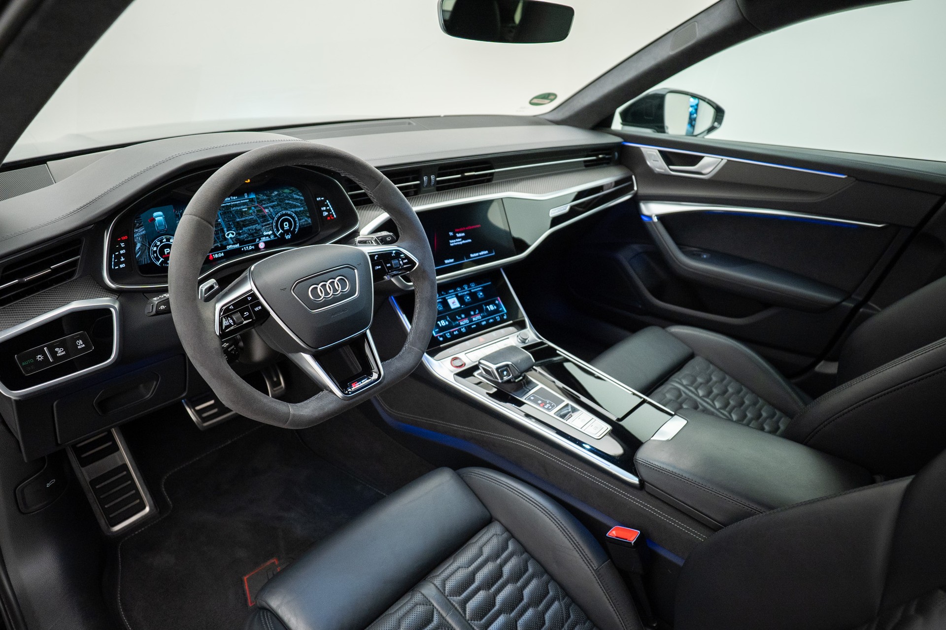 AUDI RS6 Avant 4.0 TFSI V8 quattro-image-4