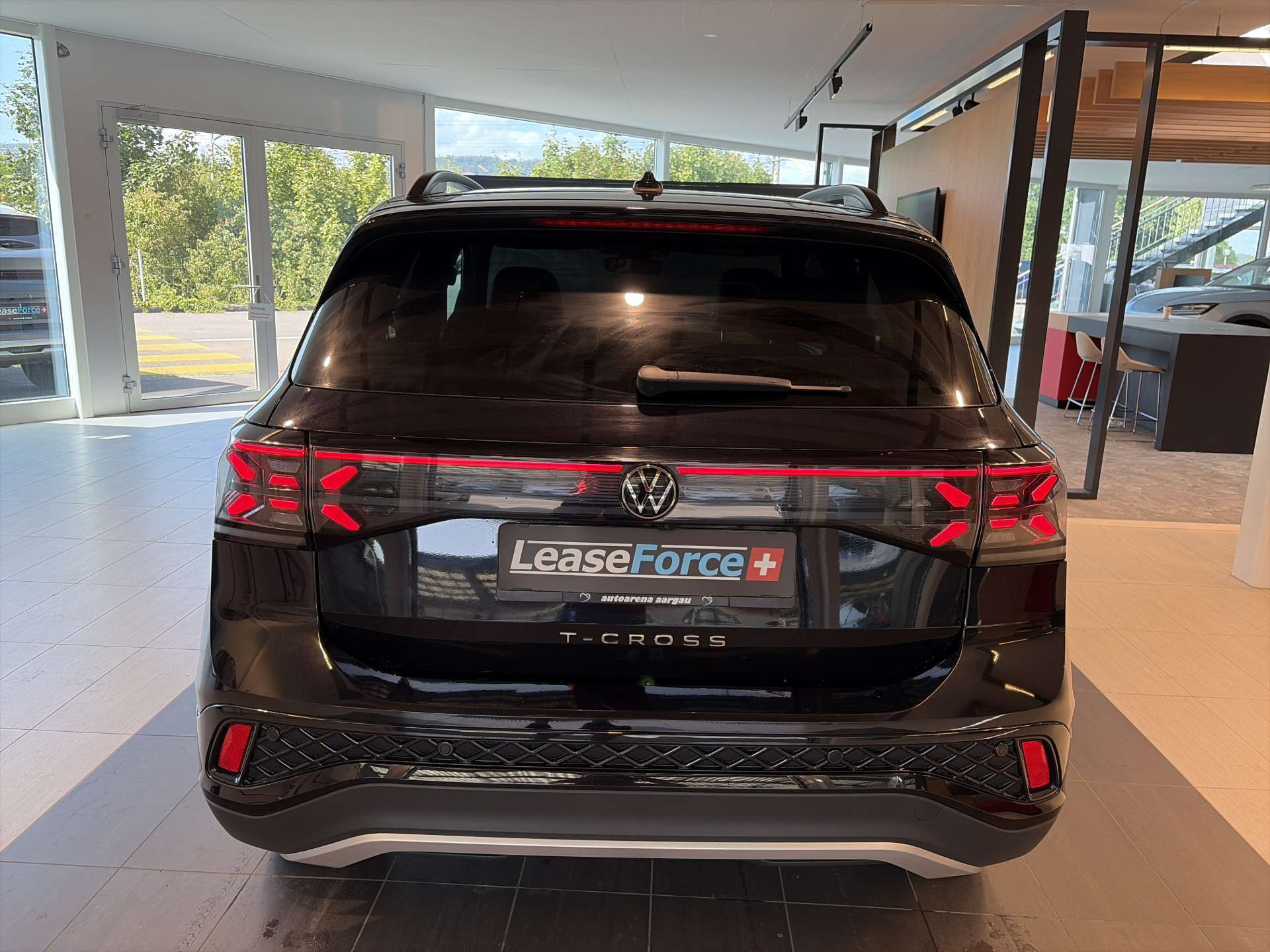 VW T-Cross 1.0 TSi EVO R-Line DSG-Automat-image-12