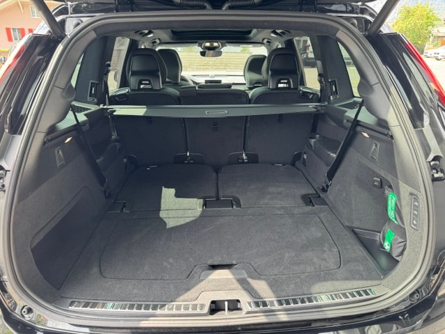 VOLVO XC90 2.0 T8 TE Ultra Black Edition eAWD-image-12