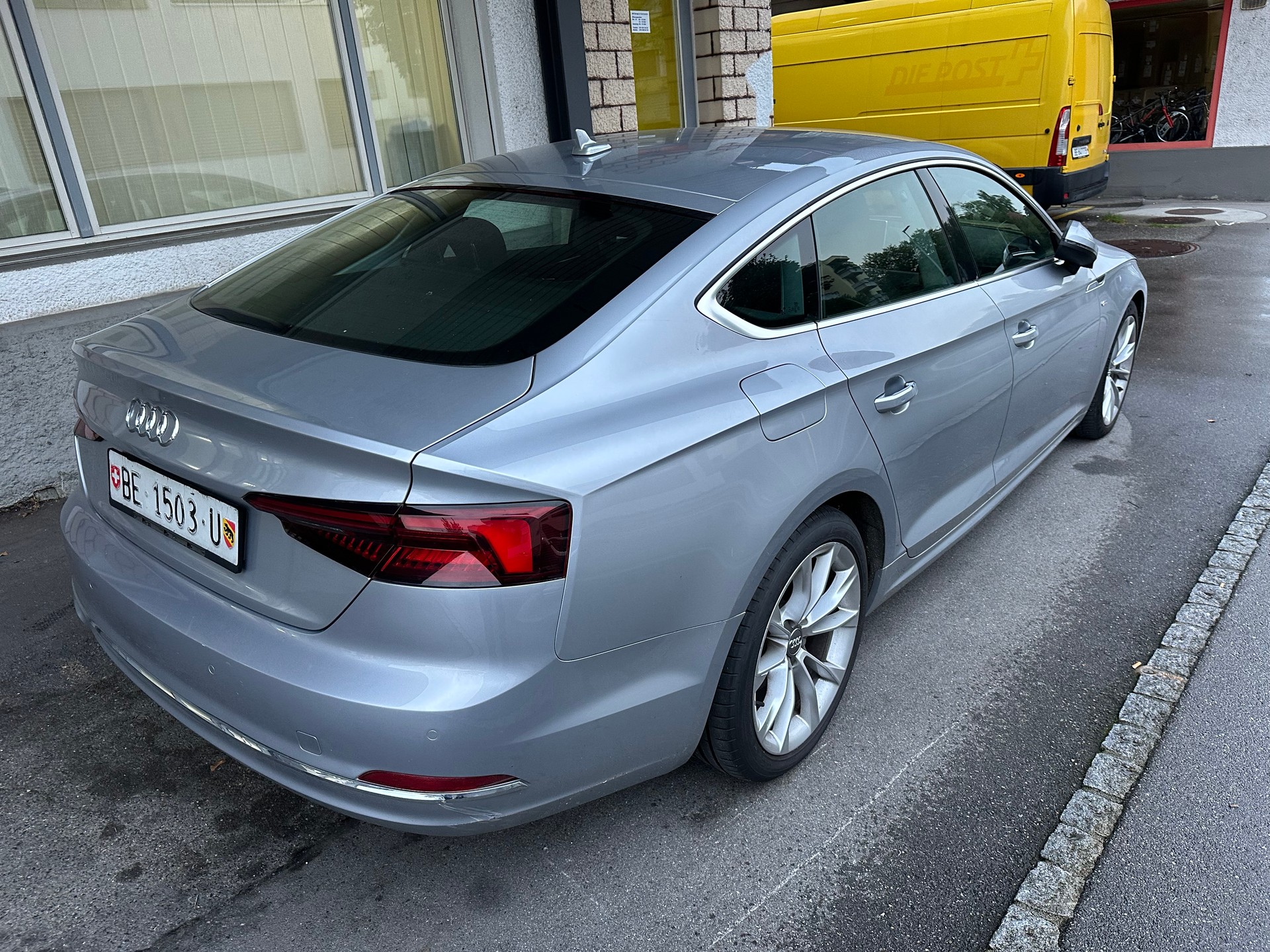 AUDI A5 Sportback 2.0 TDI S-tronic-image-5