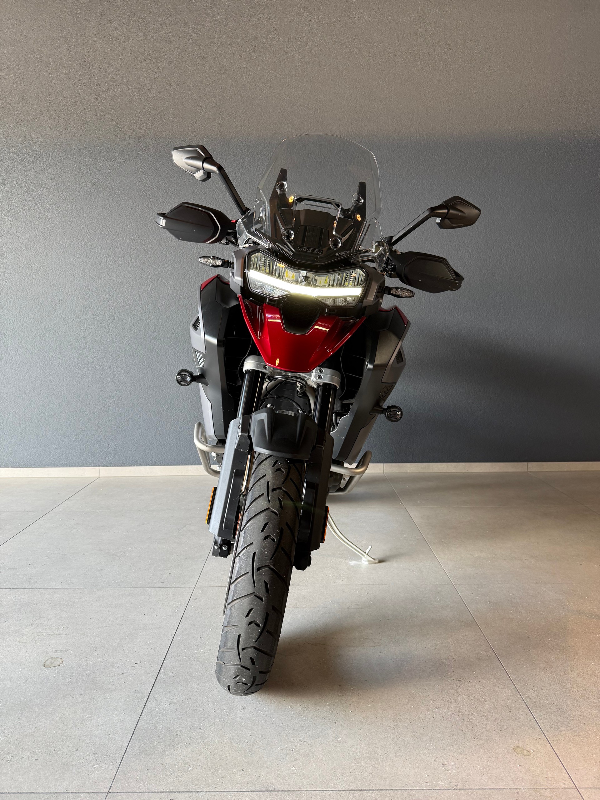 TRIUMPH Tiger 1200 GT Explorer-showroom-element-2