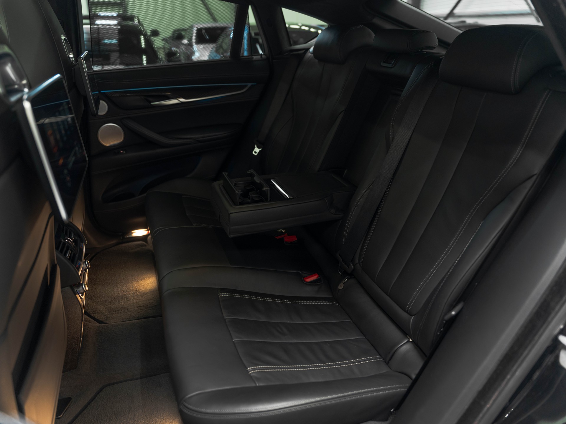 BMW X6M Steptronic-image-13