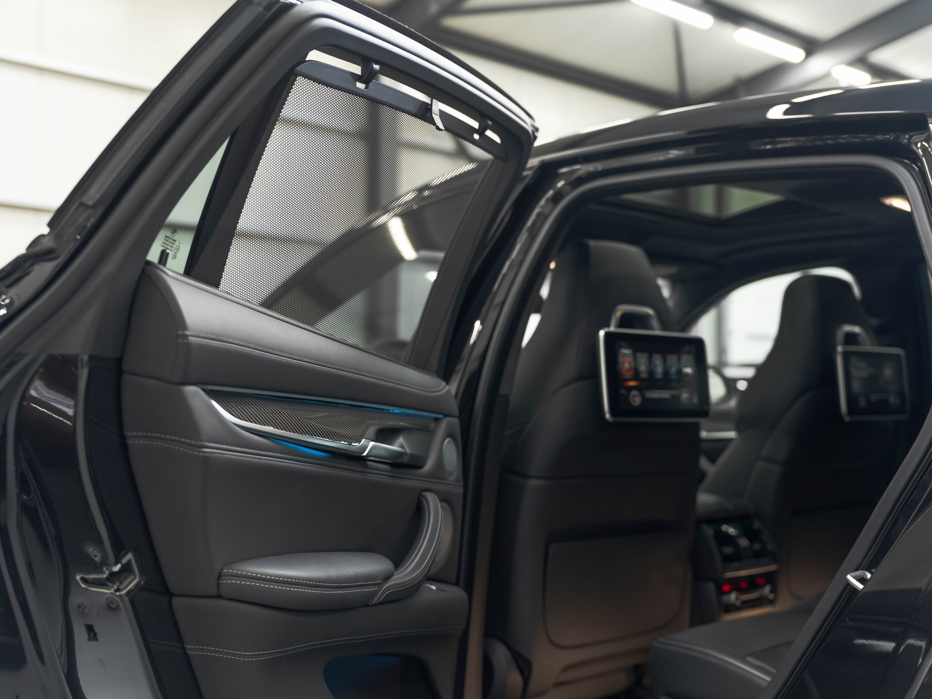 BMW X6M Steptronic-image-11