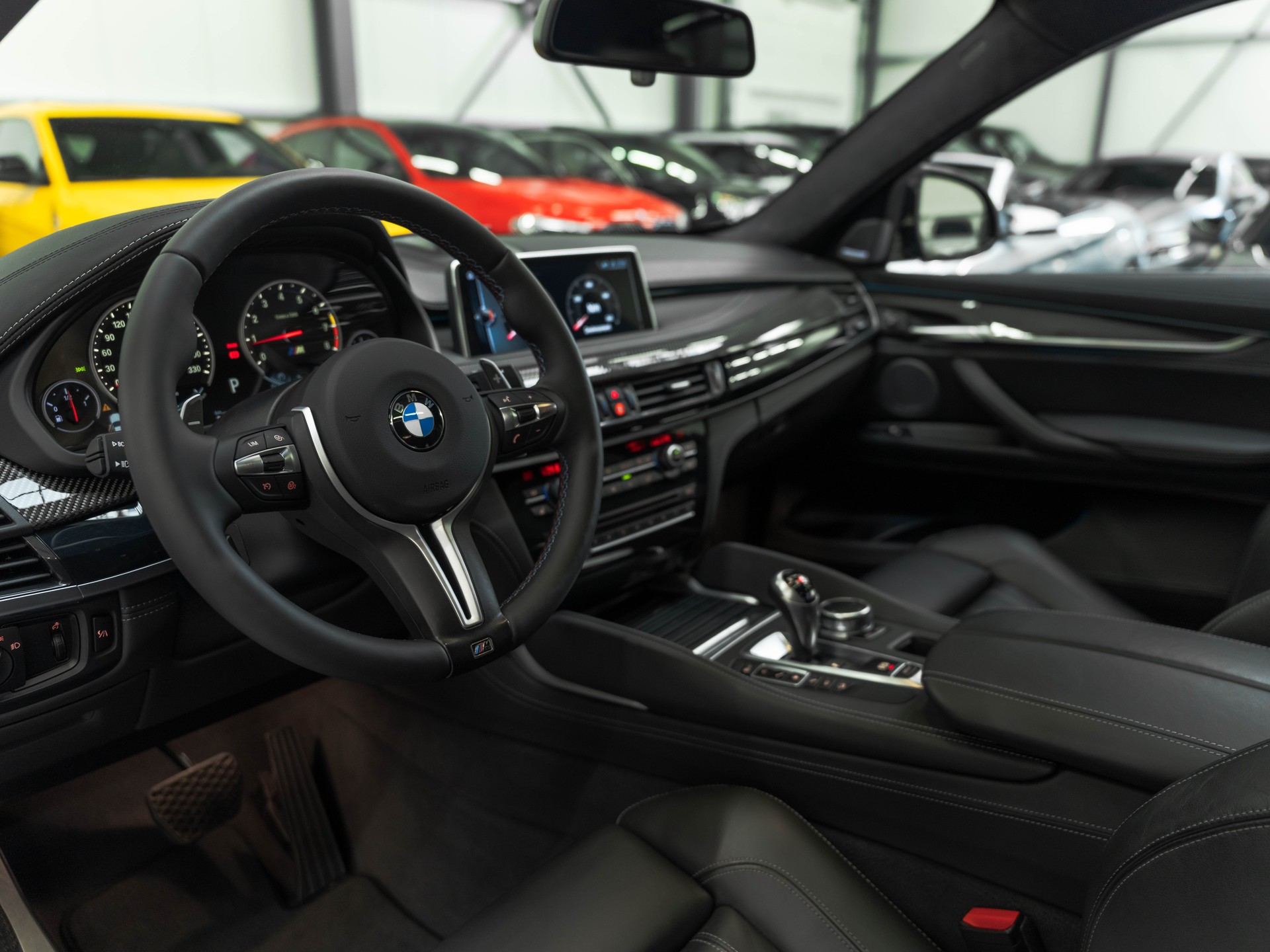 BMW X6M Steptronic-image-7