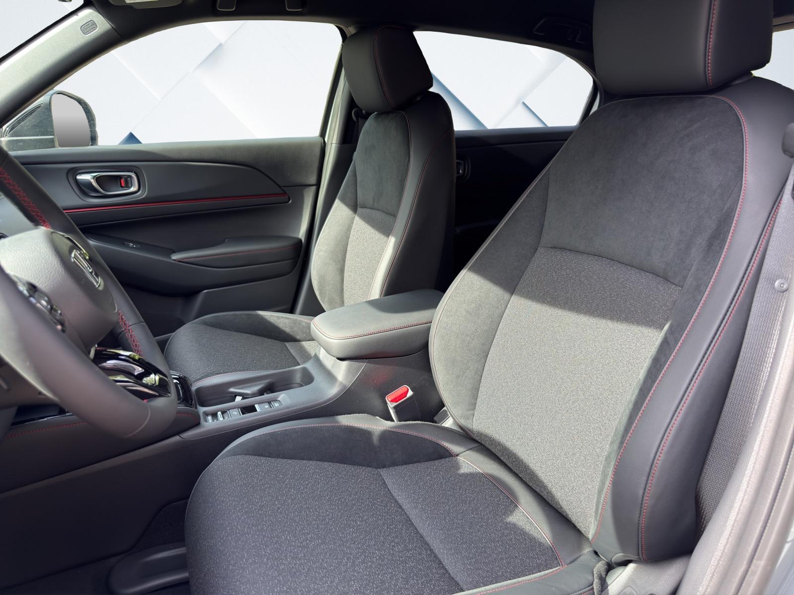 HONDA HR-V 1.5 i-MMD Advance Sport, Leasing Aktion 1.9 %, GRATIS Winterräder in Wert von 2100.--image-17